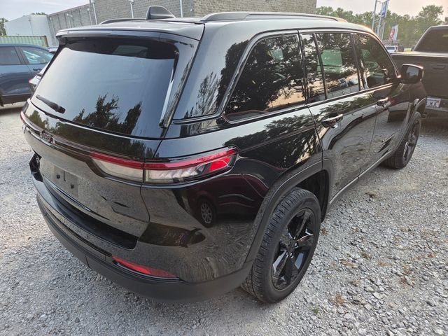 2023 Jeep Grand Cherokee Altitude 4x4