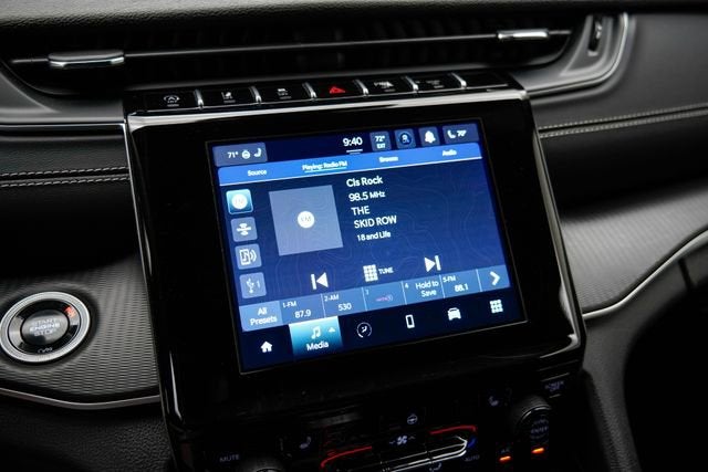 2024 Jeep Grand Cherokee L Altitude 4x4