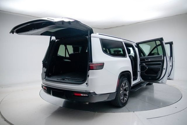 2024 Jeep Wagoneer L Series III