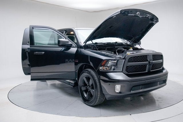 2018 RAM 1500 Big Horn Crew Cab 4x4 5'7" Box