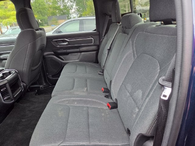 2022 RAM 1500 Big Horn Crew Cab 4x4 5'7" Box