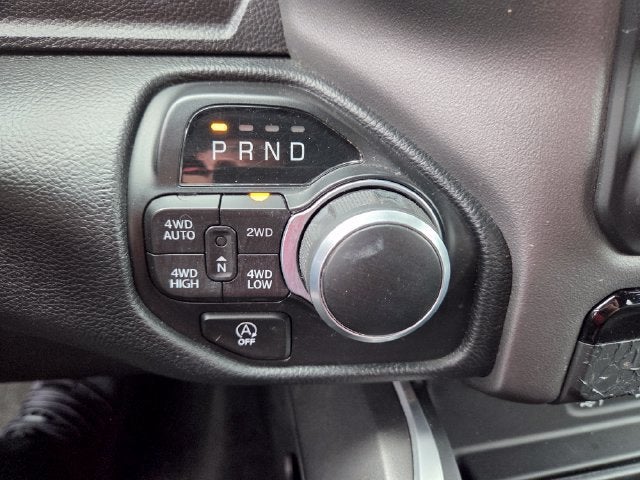 2022 RAM 1500 Big Horn Crew Cab 4x4 5'7" Box