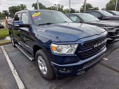 2022 RAM 1500 Big Horn Crew Cab 4x4 5'7" Box