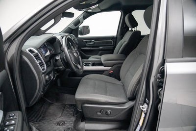 2022 RAM 1500 Big Horn Crew Cab 4x4 5'7" Box