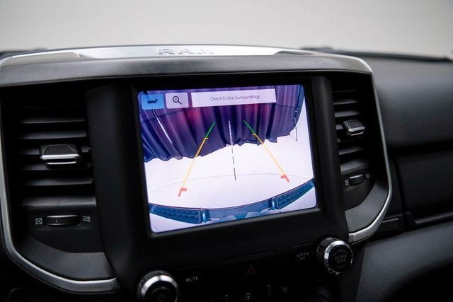 2022 RAM 1500 Big Horn Crew Cab 4x4 5'7" Box