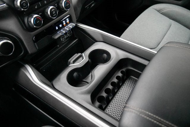 2022 RAM 1500 Big Horn Crew Cab 4x4 5'7" Box