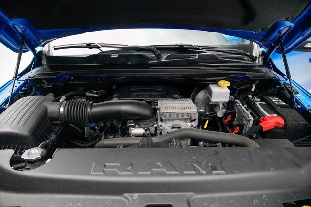 2022 RAM 1500 Big Horn Crew Cab 4x4 5'7" Box