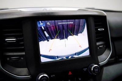 2022 RAM 1500 Big Horn Crew Cab 4x4 5'7" Box