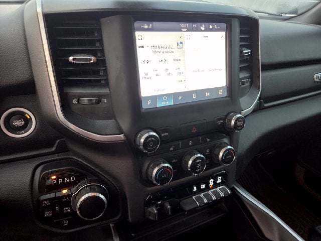 2022 RAM 1500 Big Horn Crew Cab 4x4 5'7" Box