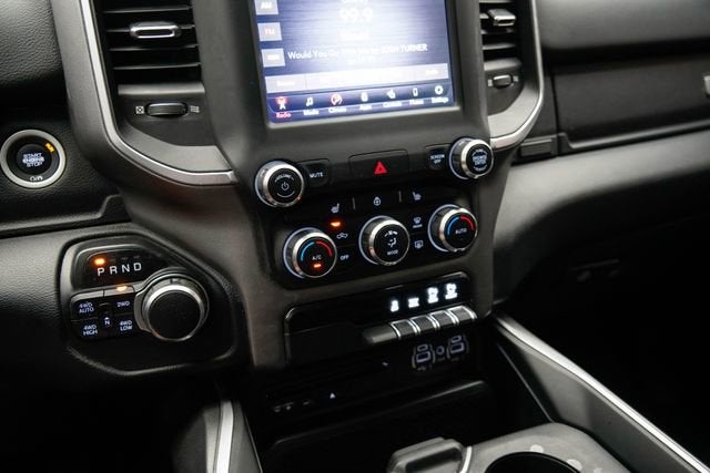2019 RAM 1500 Big Horn/Lone Star Crew Cab 4x4 5'7" Box