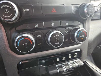 2019 RAM 1500 Big Horn/Lone Star Crew Cab 4x4 5'7" Box