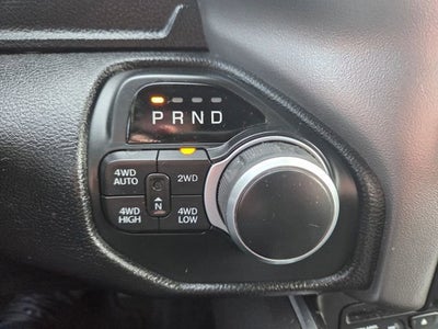 2019 RAM 1500 Big Horn/Lone Star Crew Cab 4x4 5'7" Box