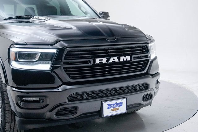 2021 RAM 1500 Laramie Crew Cab 4x4 5'7" Box