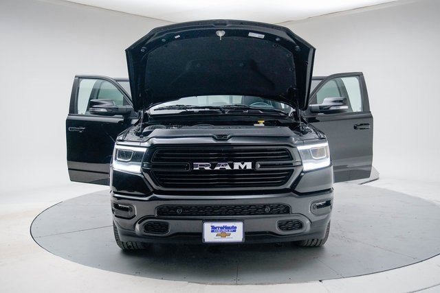 2021 RAM 1500 Laramie Crew Cab 4x4 5'7" Box