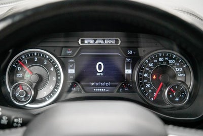 2021 RAM 1500 Laramie Crew Cab 4x4 5'7" Box