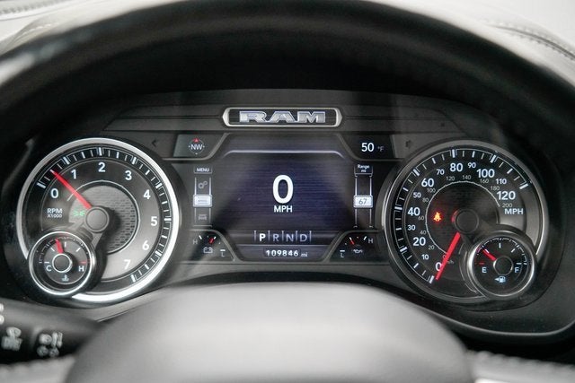 2021 RAM 1500 Laramie Crew Cab 4x4 5'7" Box