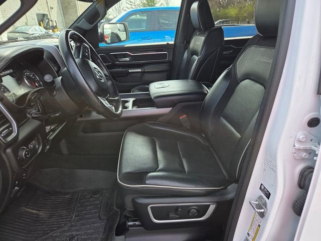 2023 RAM 1500 Laramie Crew Cab 4x4 5'7" Box