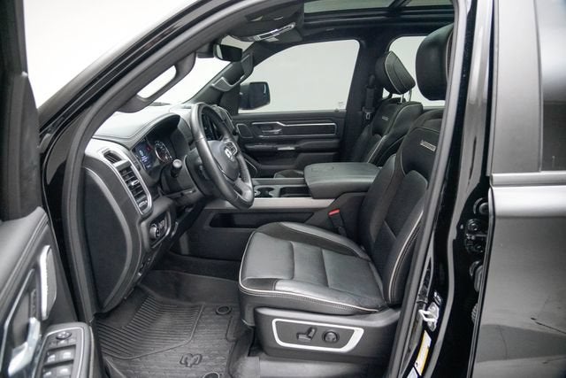 2023 RAM 1500 Laramie Crew Cab 4x4 5'7" Box