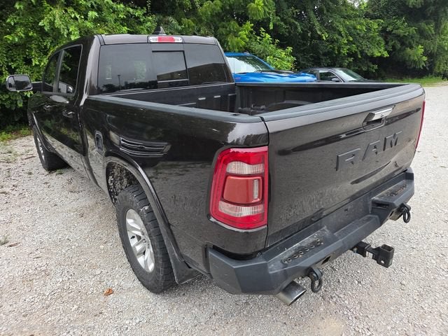 2019 RAM 1500 Laramie Crew Cab 4x4 6'4" Box