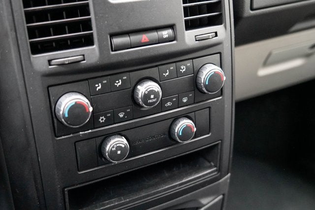 2009 Dodge Grand Caravan SE