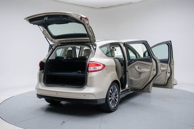 2017 Ford C-Max Energi Titanium