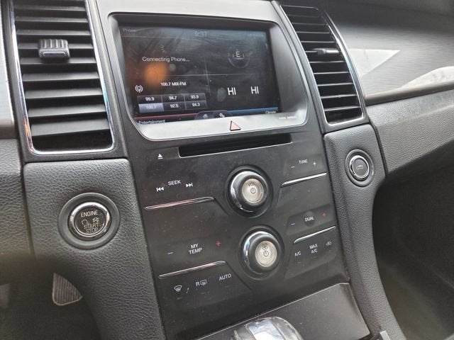 2015 Ford Taurus SEL