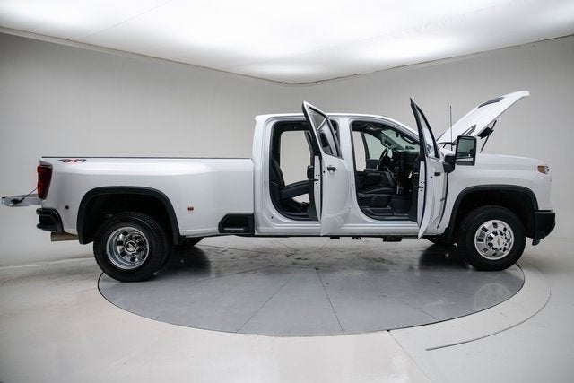 2026 Chevrolet Silverado 3500 HD WT DRW