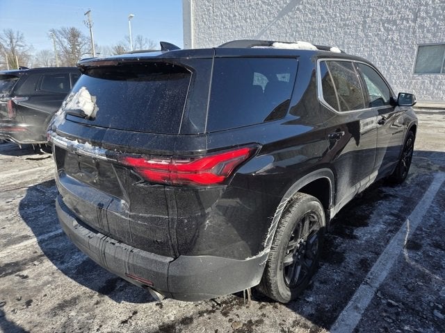 2022 Chevrolet Traverse LT Cloth