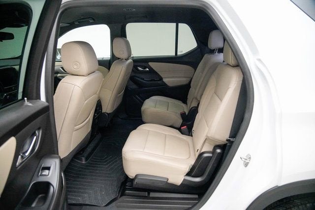 2022 Chevrolet Traverse LT Leather