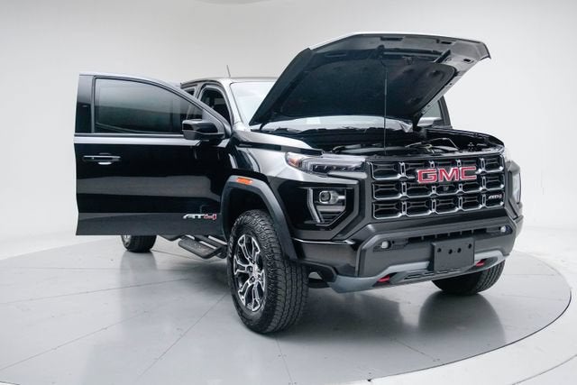 2024 GMC Canyon AT4