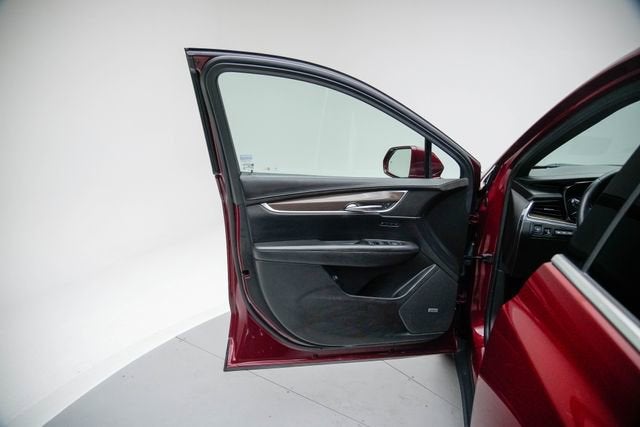 2017 Cadillac XT5 Platinum AWD