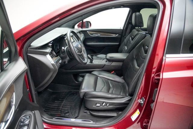 2017 Cadillac XT5 Platinum AWD