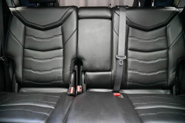 2017 Cadillac XT5 Platinum AWD