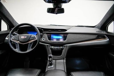 2017 Cadillac XT5 Platinum AWD