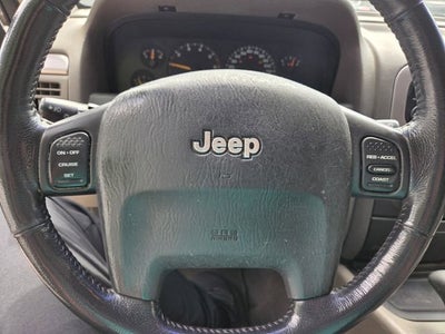 2002 Jeep Grand Cherokee Sport