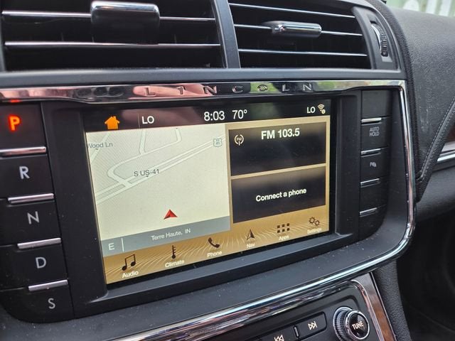 2018 Lincoln Continental Select