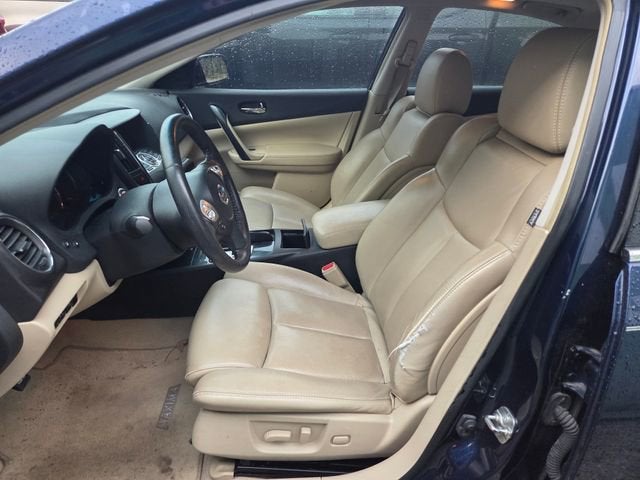 2013 Nissan Maxima 3.5 SV