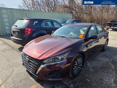 2024 Nissan Altima SV FWD