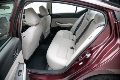 2024 Nissan Altima SV FWD