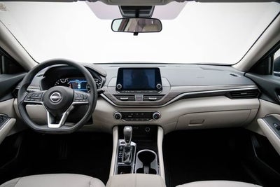 2024 Nissan Altima SV FWD