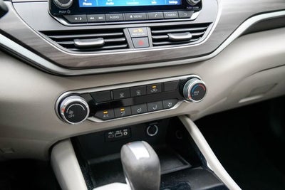 2024 Nissan Altima SV FWD