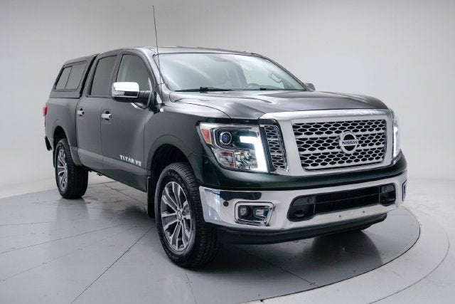 2019 Nissan TITAN SL