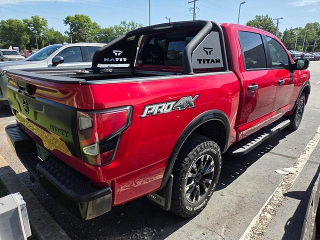 2021 Nissan TITAN Crew Cab PRO-4X 4x4