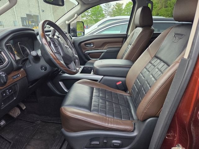 2017 Nissan TITAN XD Platinum Reserve Diesel