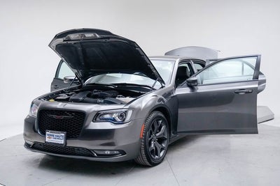 2023 Chrysler 300 300S