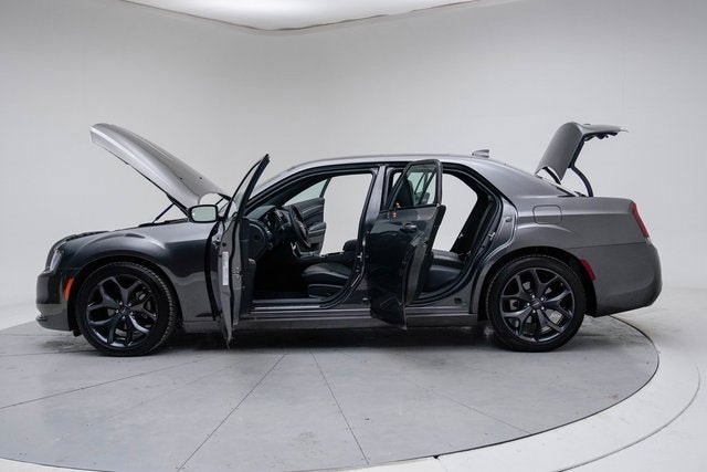 2023 Chrysler 300 300S