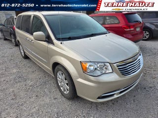 2016 Chrysler Town &amp; Country Touring