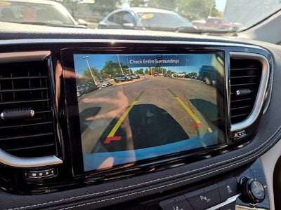 2024 Chrysler Pacifica Hybrid Select