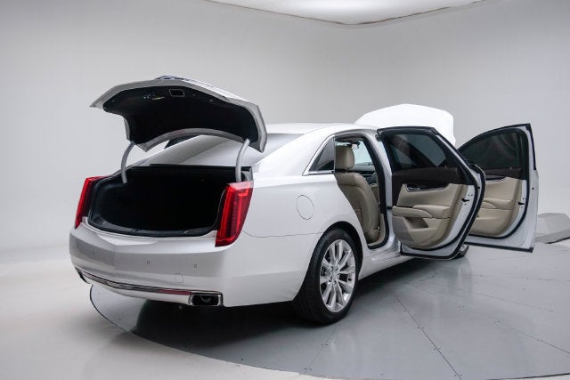 2016 Cadillac XTS Luxury Collection