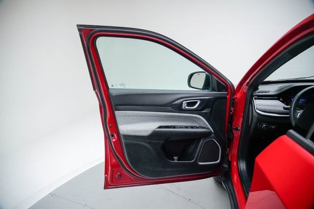 2024 Jeep Compass Latitude - Photo 23